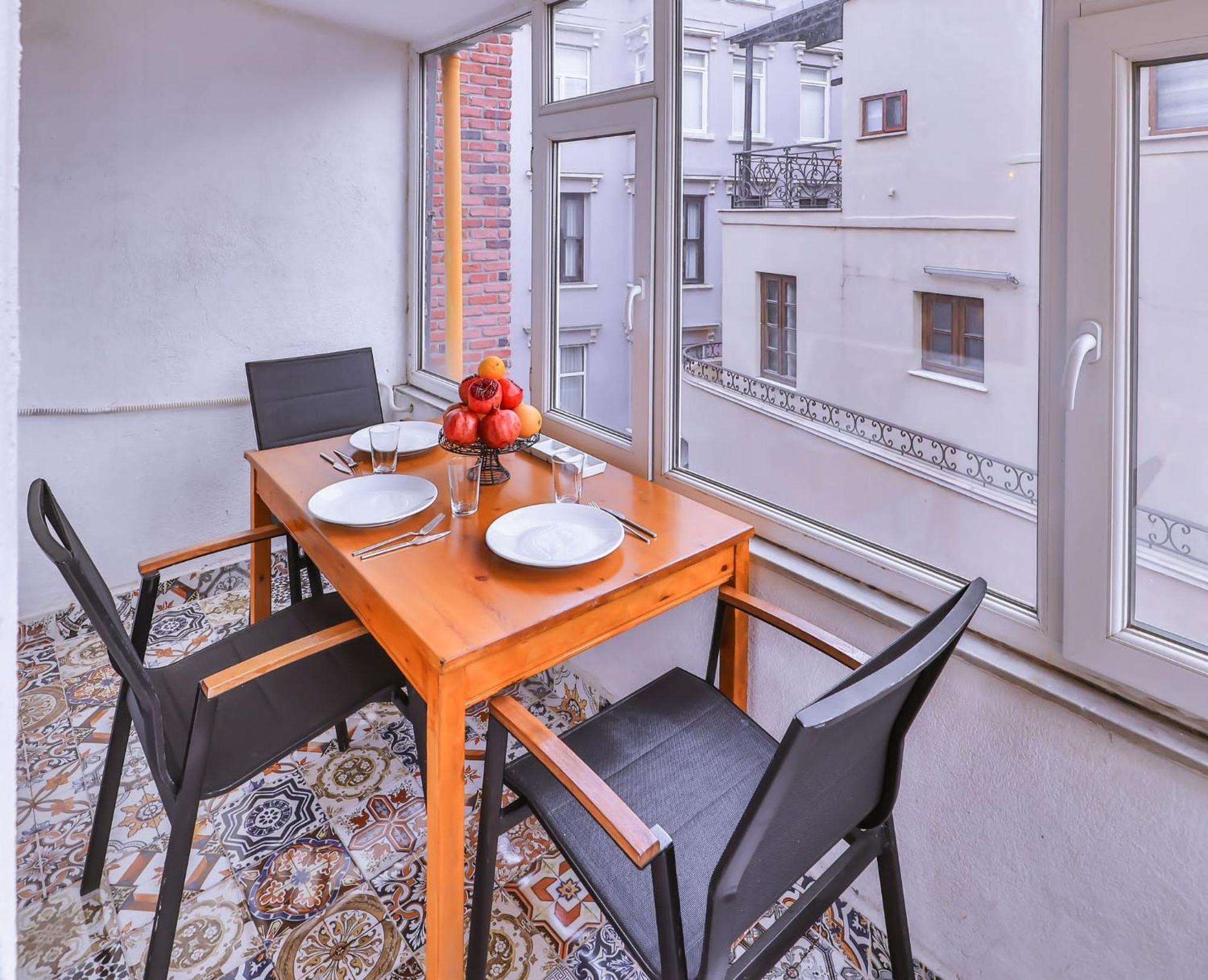 Ongalata Hotel Истанбул Екстериор снимка